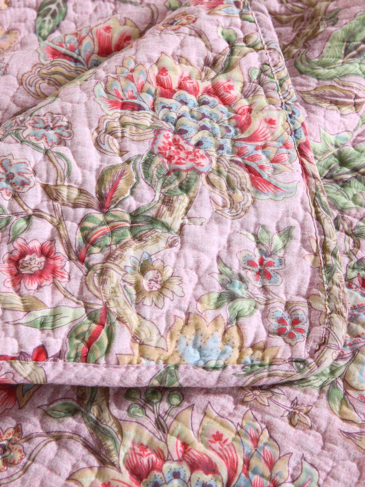 Soft Pink Country Botanical Floral Print Quilted 3‑Piece Bedding Set