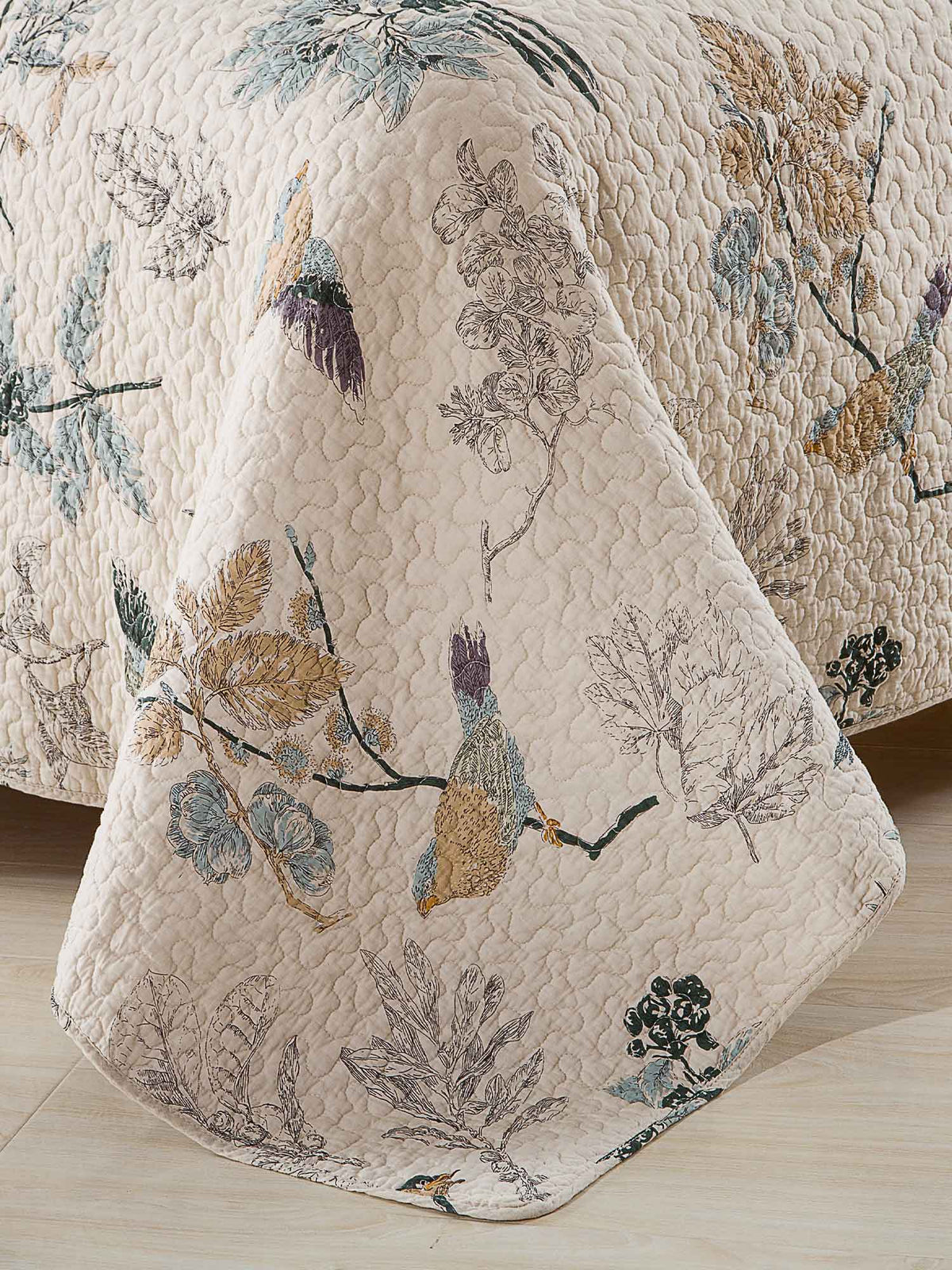 Cottage Style Nature Bird Floral Foliage Quilted 3‑Piece Bedding Set