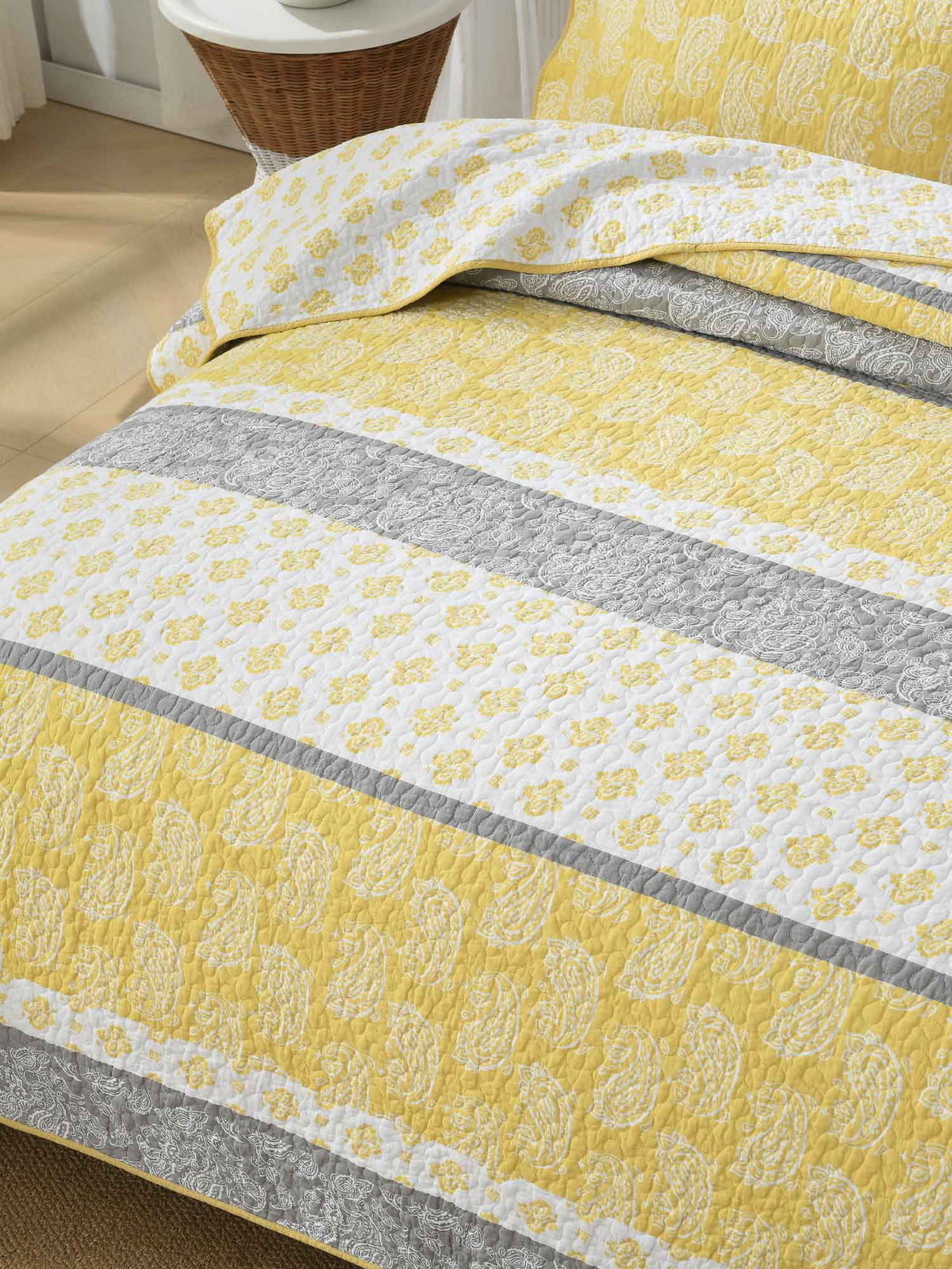 Yellow Grey Paisley Stripe Quilted 3‑Piece Bedding Set