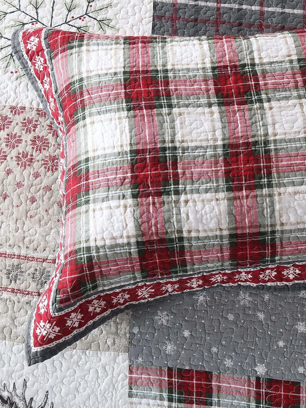 Moose Rustic Cabin 100% Cotton Quilted 3-Piece Bedding Set