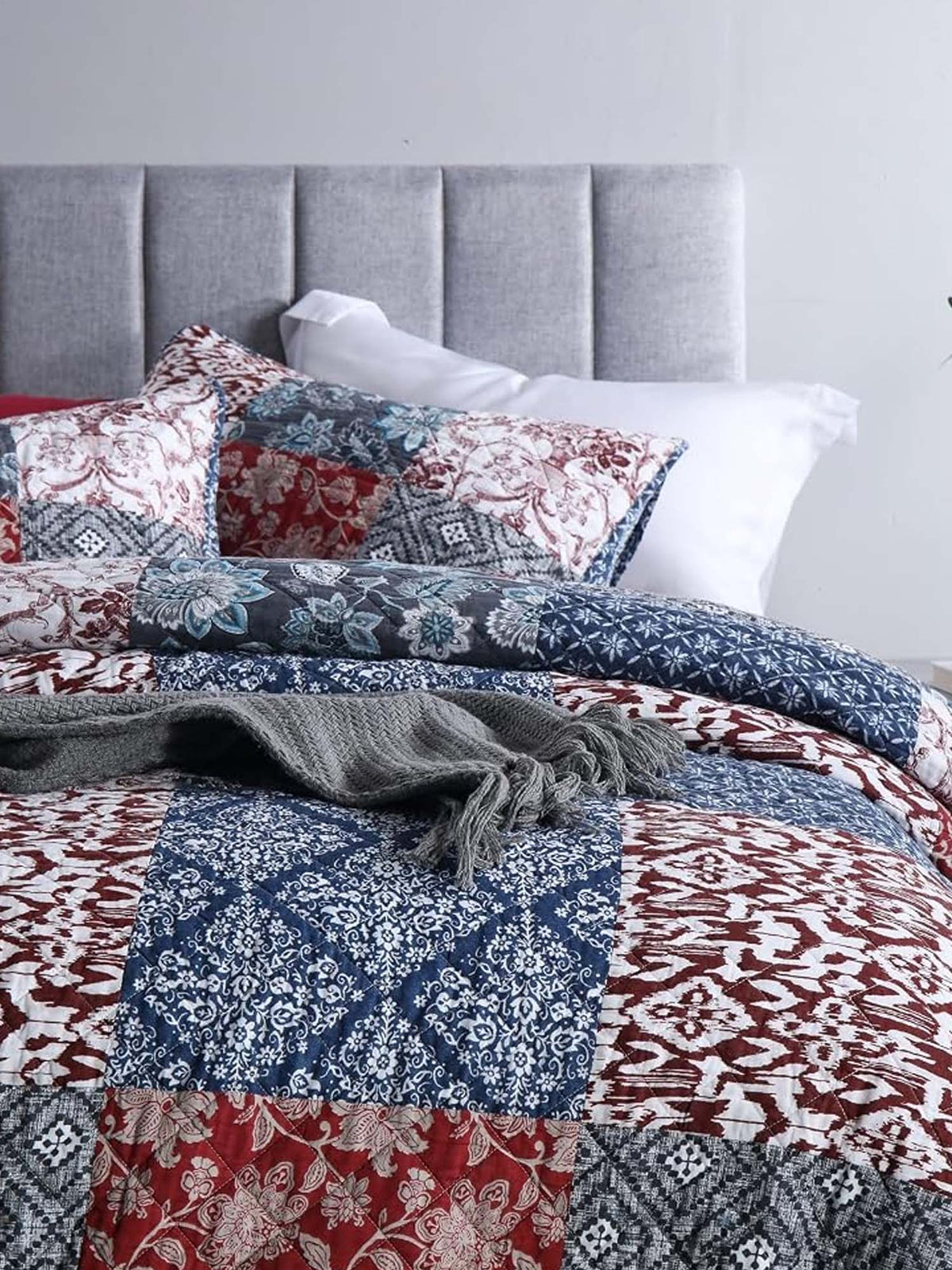 Heritage Americana Patchwork Quilted 3-Piece Bedding Set