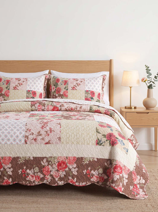Rose Garden Patchwork Quilted 3-Piece Bedding Set