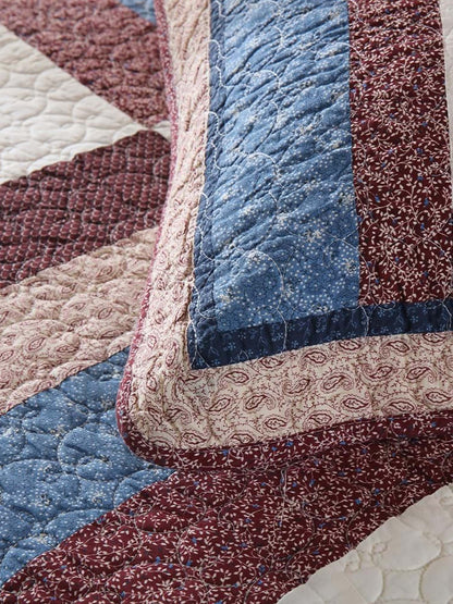 Americana Star Patchwork Quilted 3-Piece Bedding Set