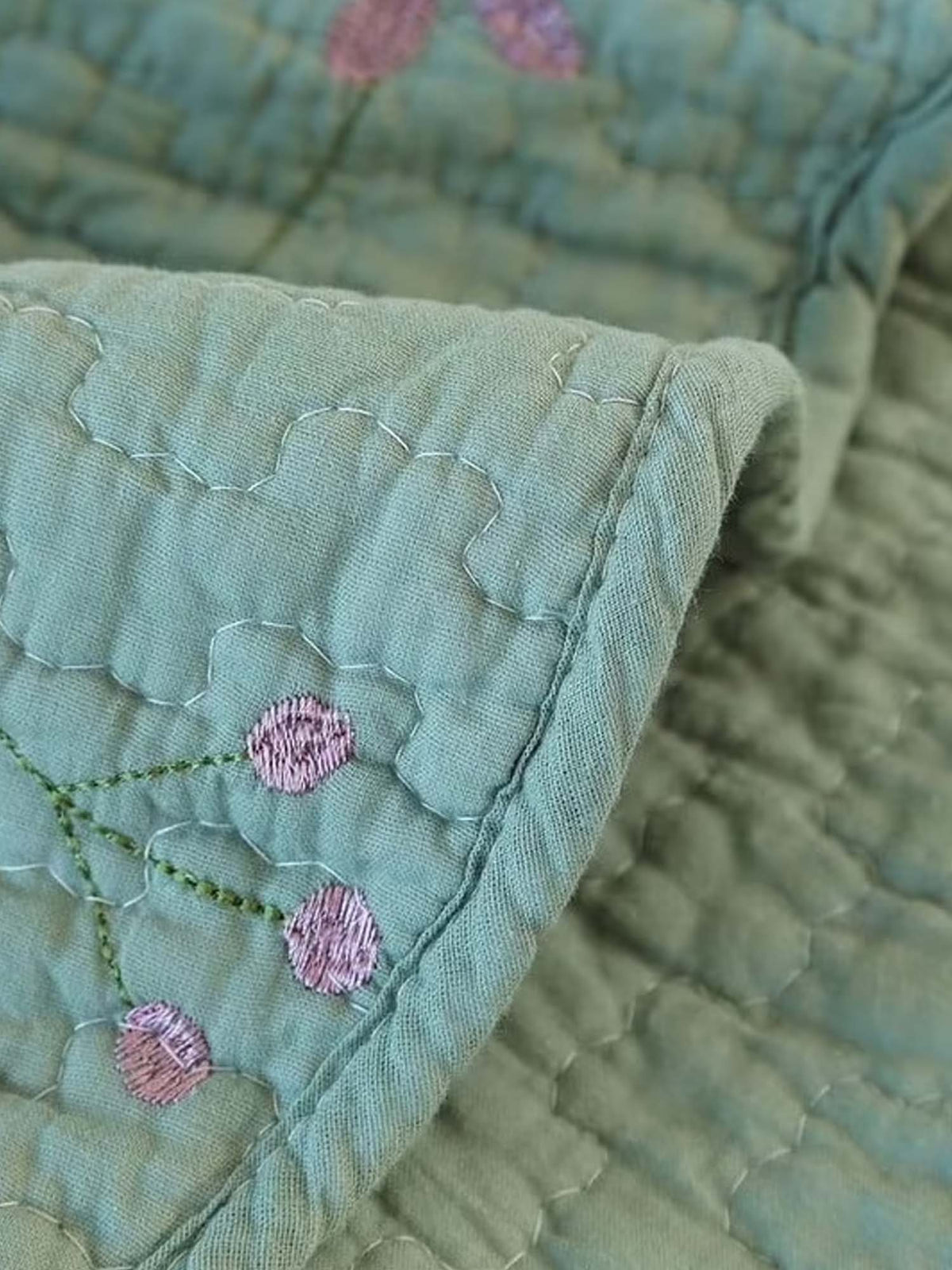 Sage Floral Patchwork Quilted 3-Piece Bedding Set