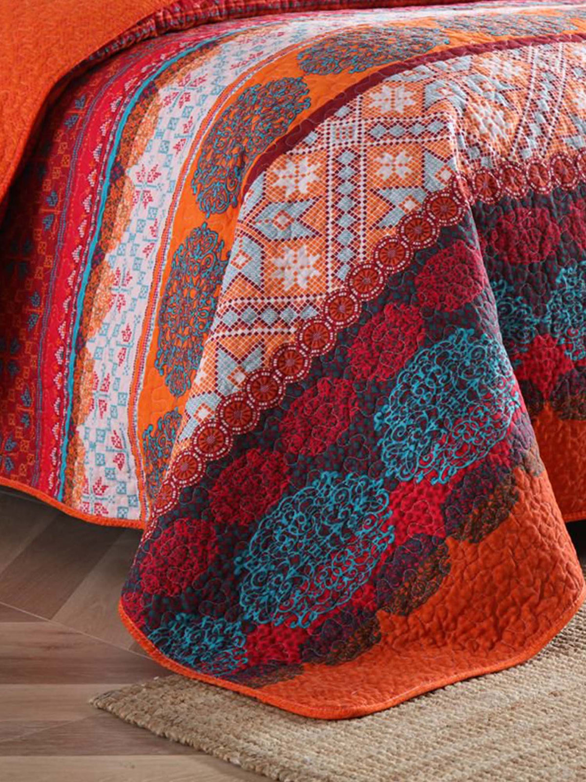 Sunset Folk Floral Quilted 3-Piece Bedding Set