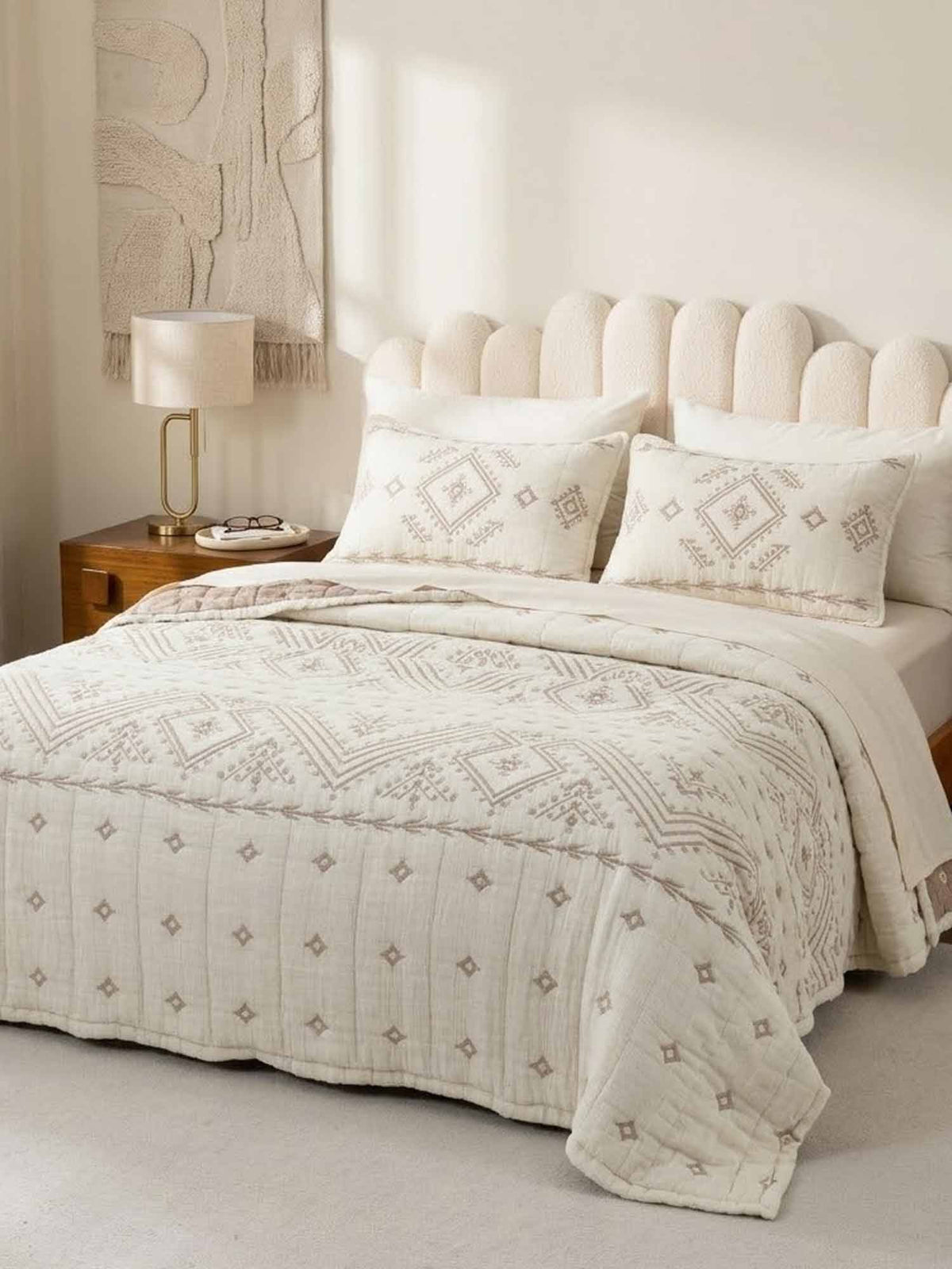 Vintage Floral Jacquard Quilted Throw Puff Quilted Cotton Blanket