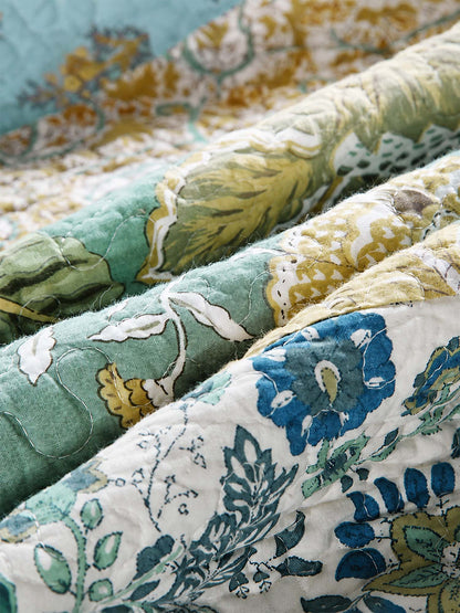 Sage Botanical Patchwork Quilted 3-Piece Cotton Bedding Set