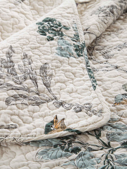 Cottage Style Nature Bird Floral Foliage Quilted 3‑Piece Bedding Set