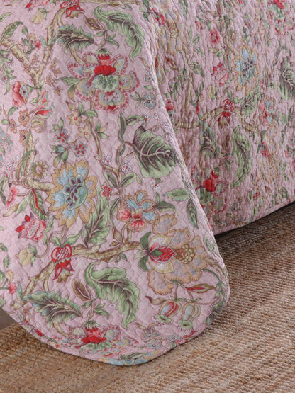 Soft Pink Country Botanical Floral Print Quilted 3‑Piece Bedding Set