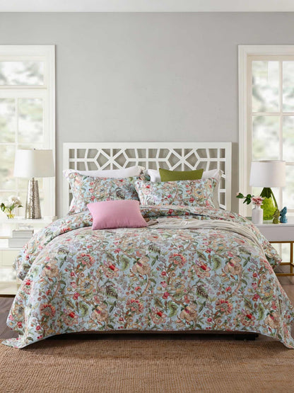 Light Blue Country Garden Floral Print Quilted 3‑Piece Bedding Set