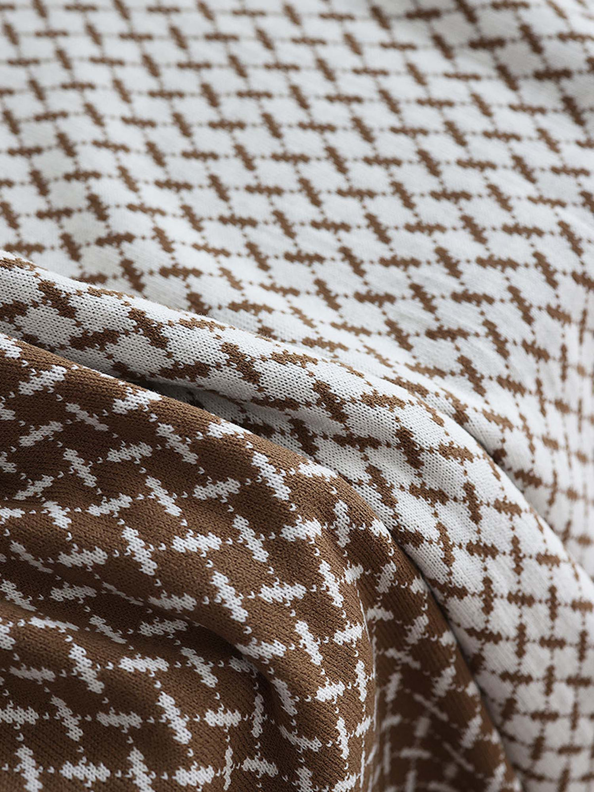 Geometric Knit Throw Blanket & Pillow Cover Set