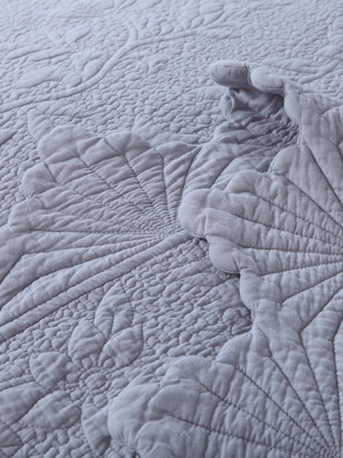 Serene Blossom 100% Cotton Floral Quilted Bedding Set