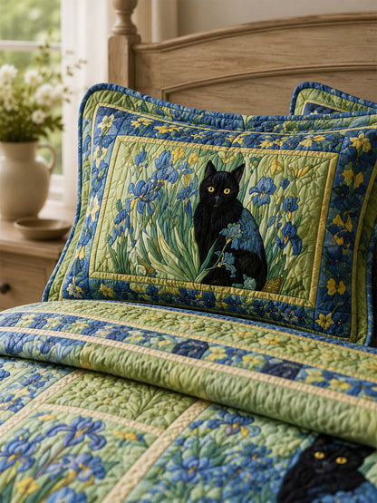 H.PAI Blue Iris Cat Garden Quilted 3-Piece Bedding Set