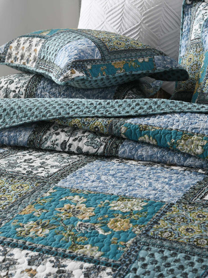 Teal Blue Floral Block Patchwork Quilted 3‑Piece Bedding Set