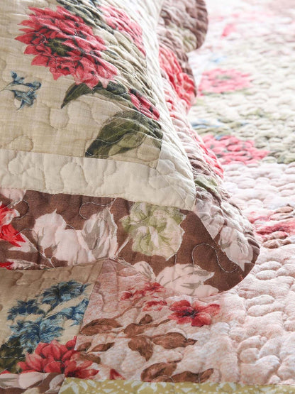 Rose Garden Patchwork Quilted 3-Piece Bedding Set
