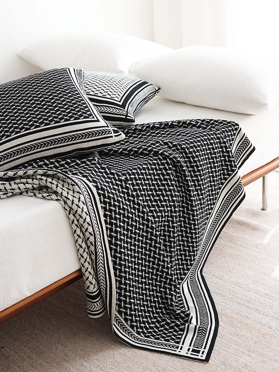 Geometric Knit Throw Blanket & Pillow Cover Set