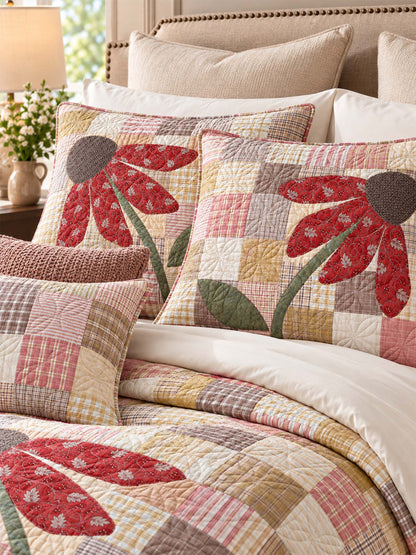 Red Coneflower Patchwork Quilted 3-Piece Bedding Set