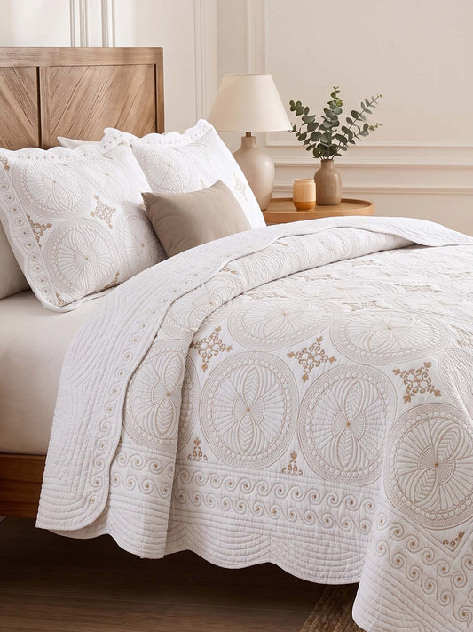 Medallion Elegance Quilted 3-Piece Bedding Set