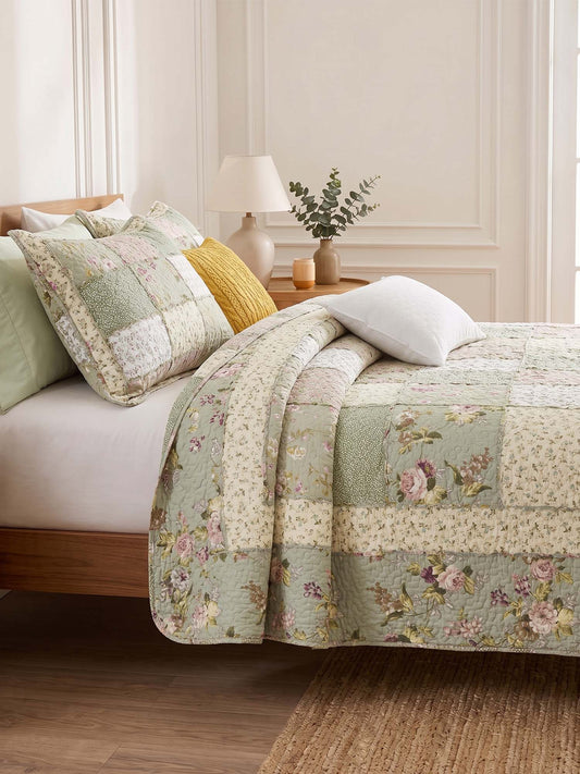 Rose Cottage Patchwork Quilted 3-Piece Bedding Set