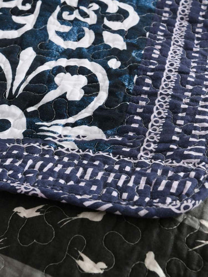 Navy Paisley Pieced Patchwork Reversible 100% Cotton Quilted 3-Piece Bedding Set