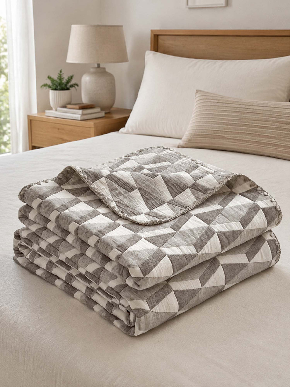 Geometric Patchwork Three-Layer Gauze Cotton Blanket