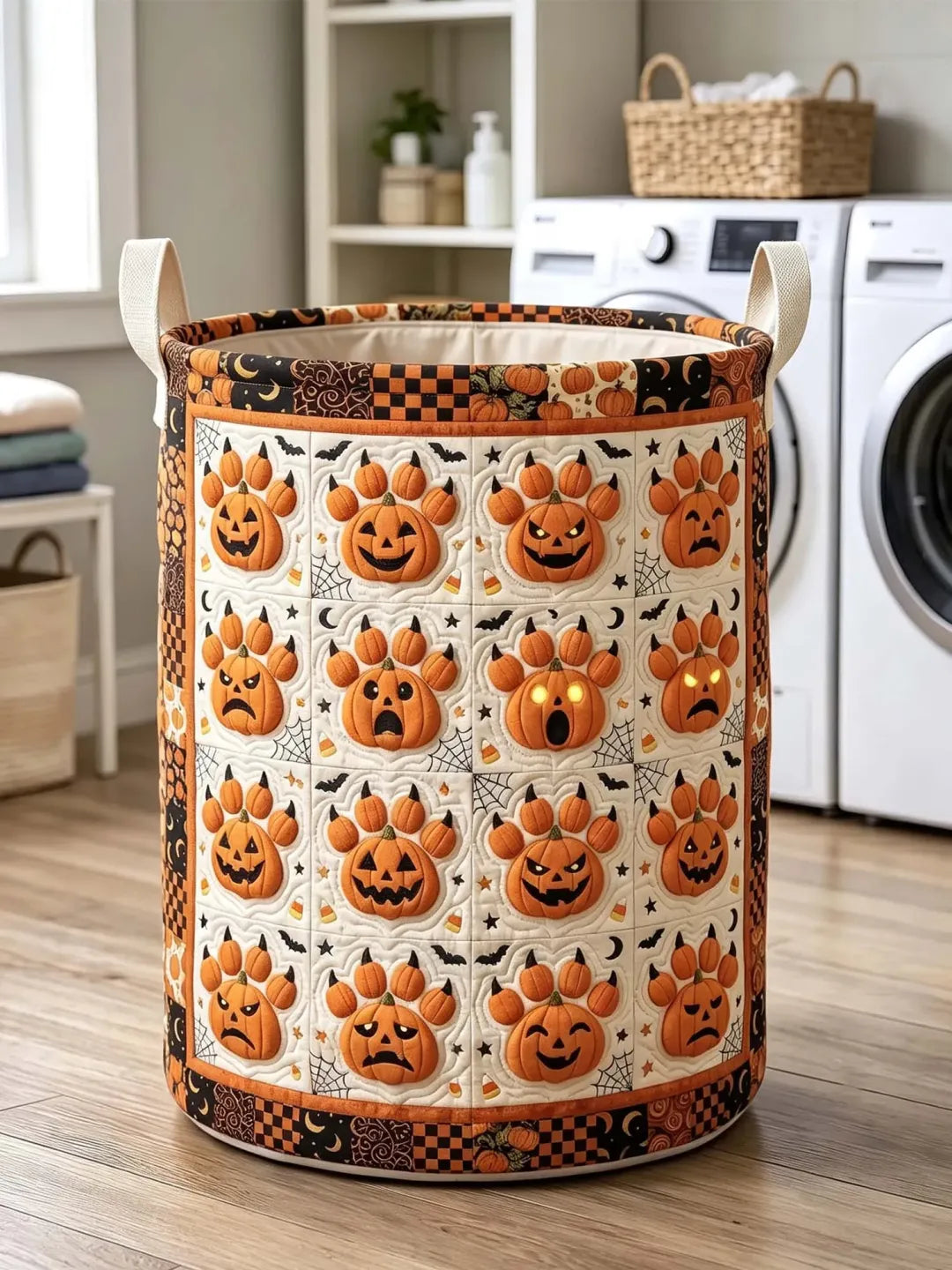 Gekleed wasmand - Halloween pompoenen en pootafdrukken