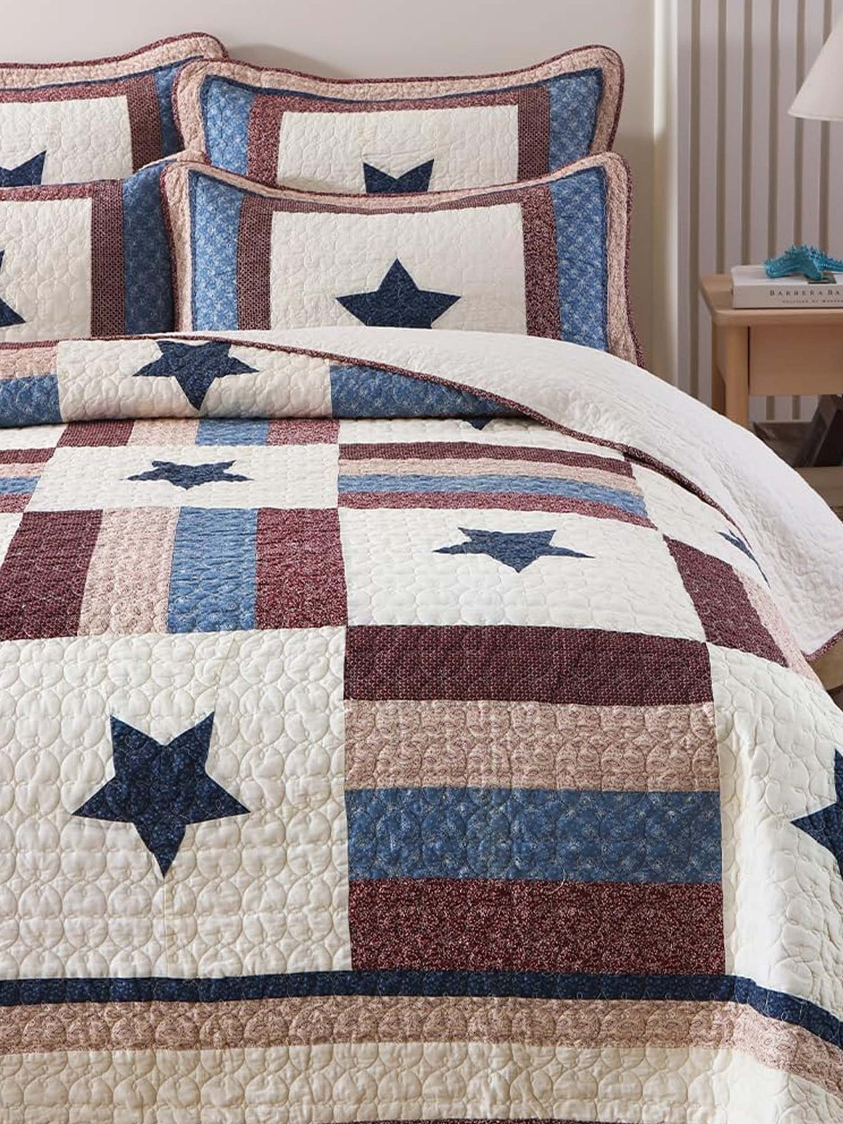 Americana Star Patchwork Quilted 3-Piece Bedding Set