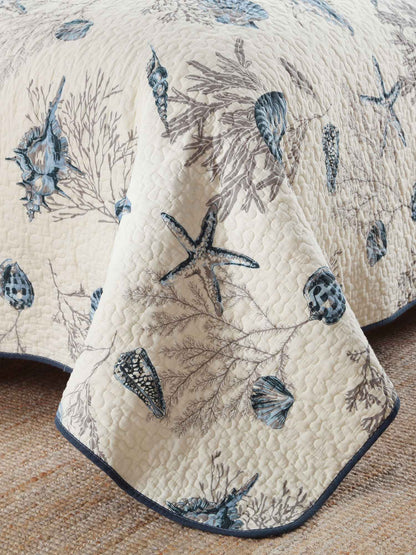 Coastal Sea Shell Coral Print Quilted 3‑Piece Bedding Set