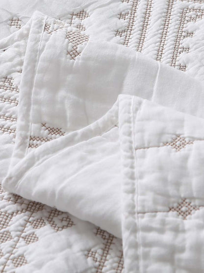 Ivory Nomad Geometric Quilted 3-Piece Bedding Set