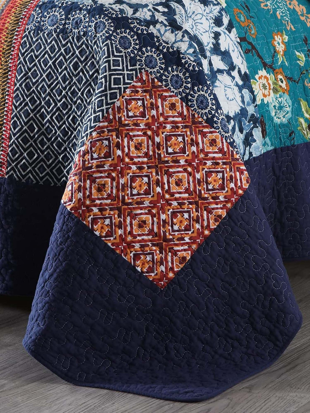 Indigo Paisley Patchwork Quilted 3-Piece Bedding Set