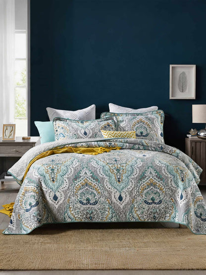 Bohemian Mandala Floral Print Quilted 3‑Piece Bedding Set