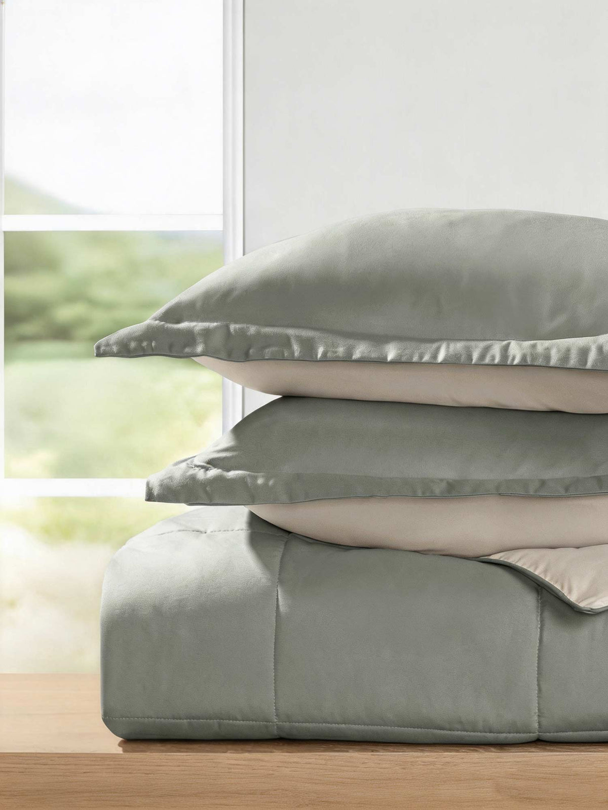 Reversible Down-Alternative Comforter Set