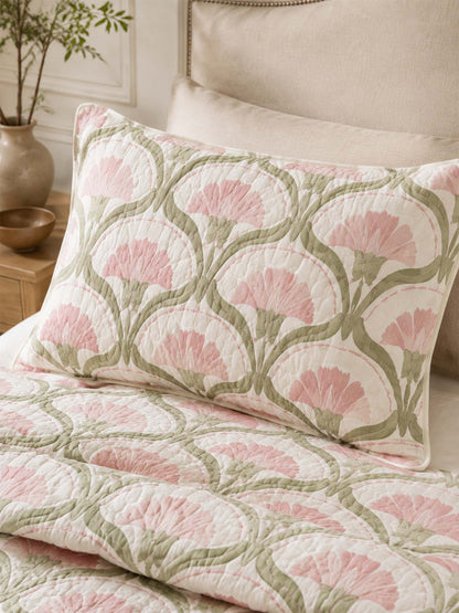 H.PAI Blush Floral Meadow Quilted 3-Piece Bedding Set