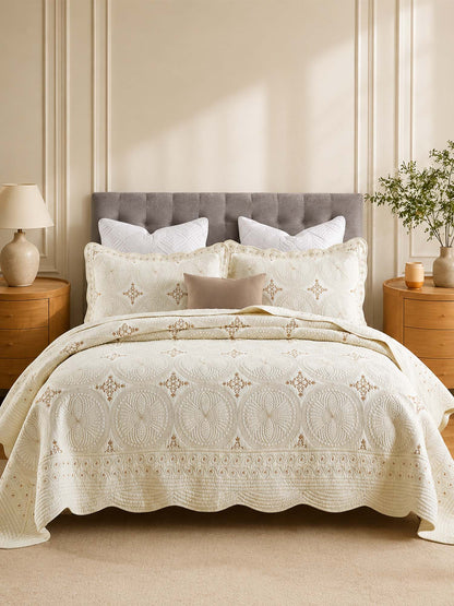 Medallion Elegance Quilted 3-Piece Bedding Set