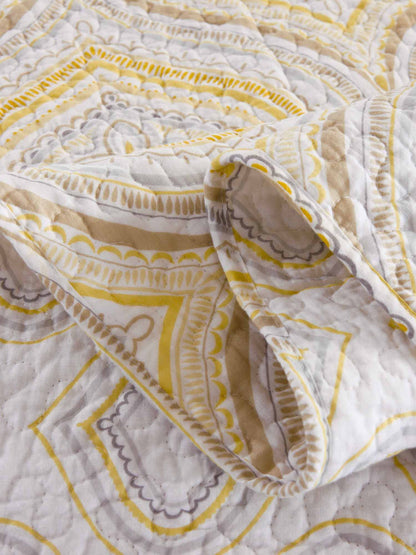 Yellow Grey Geometric Ogee Pattern Quilted 3‑Piece Bedding Set