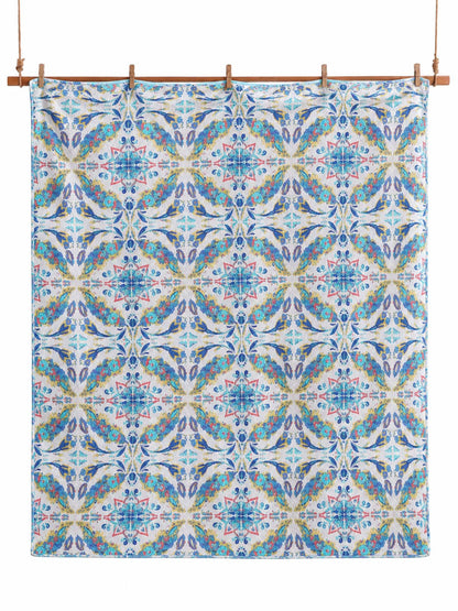 Pastel Blue Botanical Medallion Reversible 100% Cotton Quilted Bedding Set
