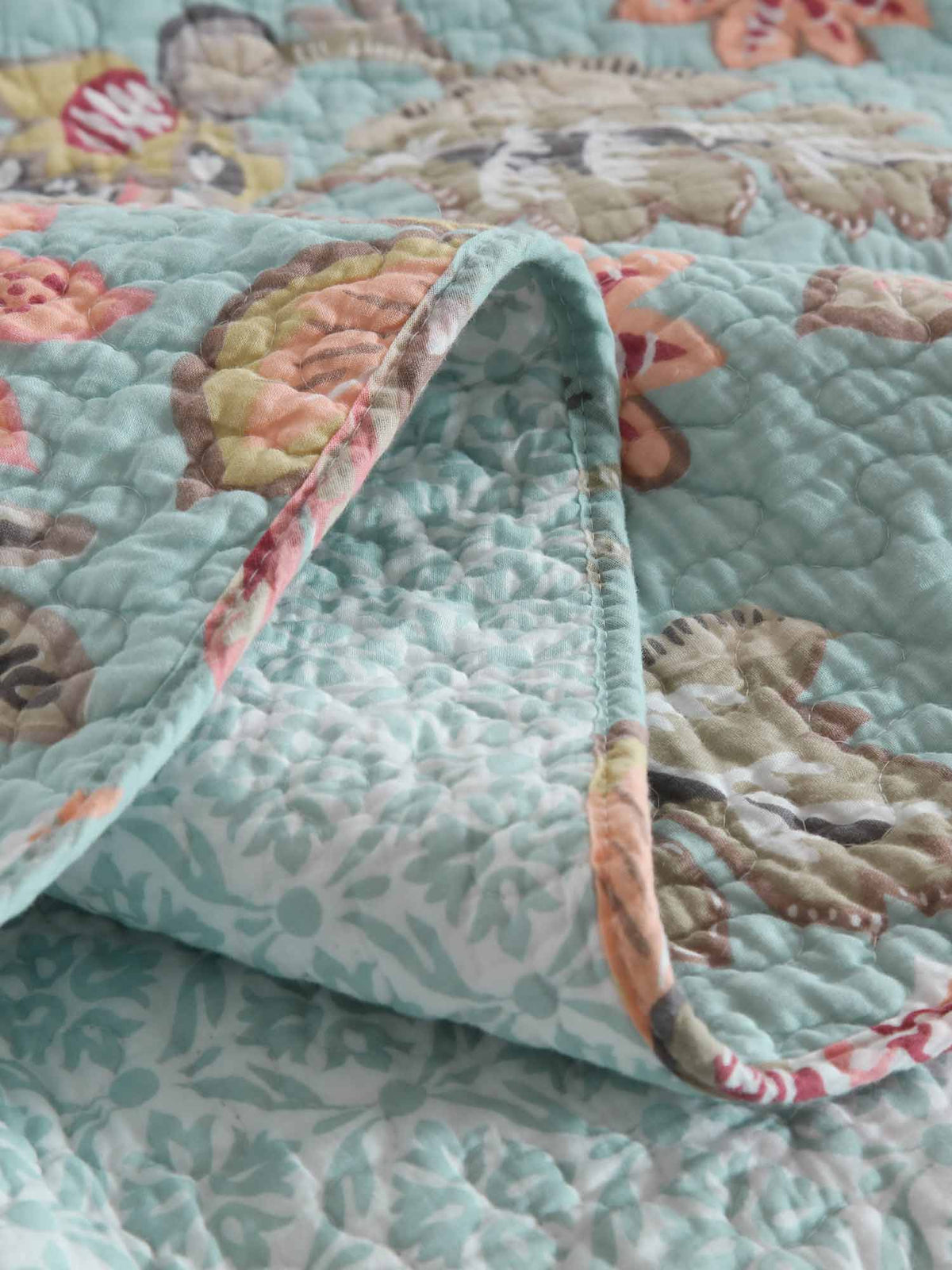 Teal Blue Vintage Garden Harvest Floral Patchwork Quilted 3‑Piece Bedding Set