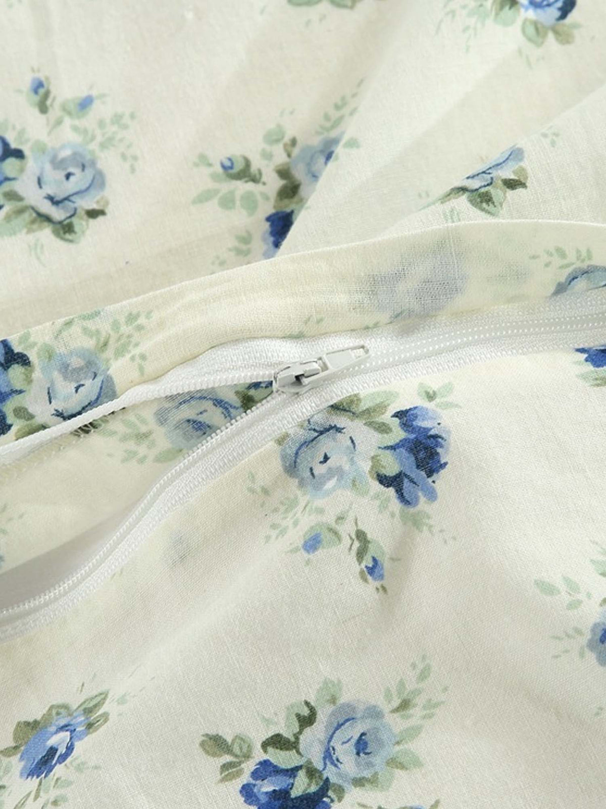 Blue Floral Ring Cottage Reversible 100% Cotton Quilted 3-Piece Bedding Set