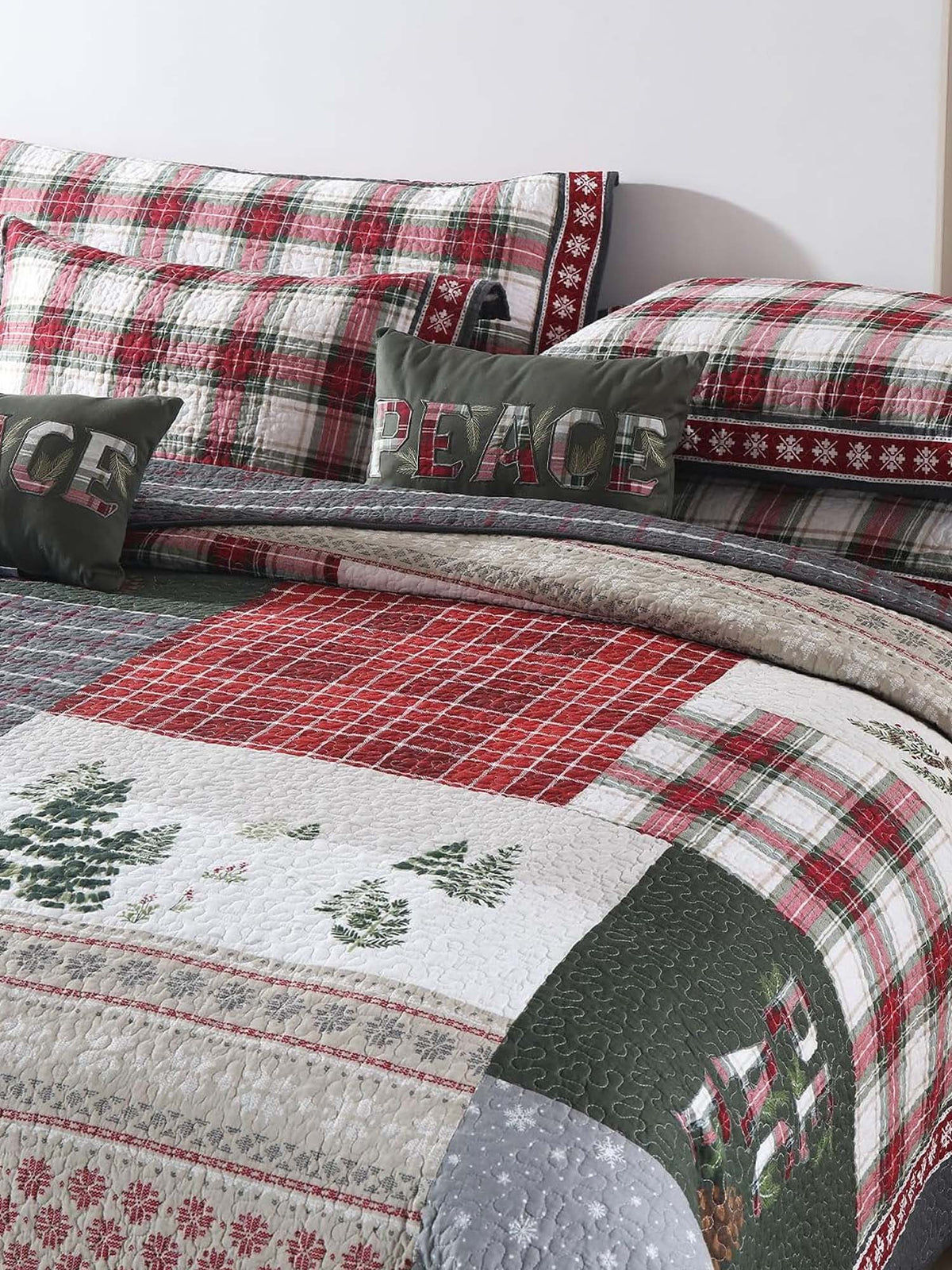 Moose Rustic Cabin 100% Cotton Quilted 3-Piece Bedding Set