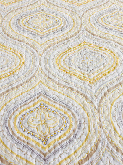 Yellow Grey Geometric Ogee Pattern Quilted 3‑Piece Bedding Set