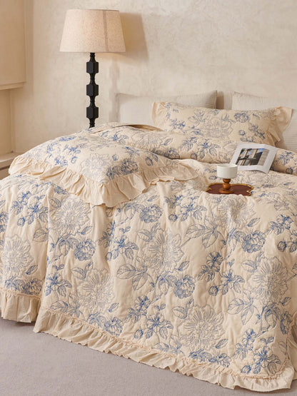 Blue Botanical Garden Quilted 3-Piece Bedding Set