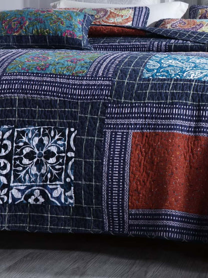 Navy Paisley Pieced Patchwork Reversible 100% Cotton Quilted 3-Piece Bedding Set