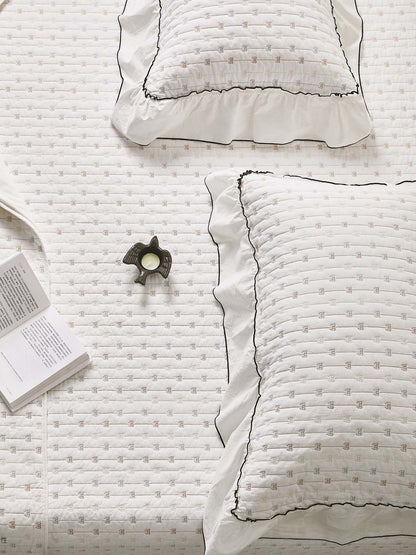 Petite Bow Ruffle Quilted 3-Piece Bedding Set