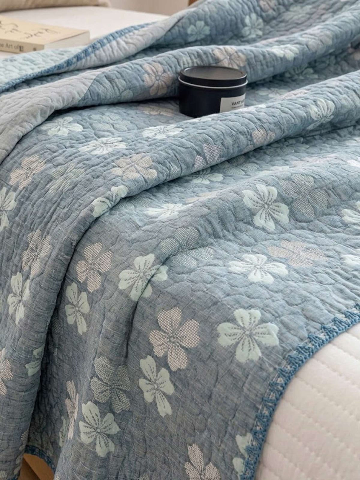 Vintage Blue Floral Jacquard Quilted Throw Three‑Layer Gauze Cotton Blanket