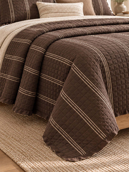 Stripe Ruffle Jacquard 100% Cotton Reversible Quilted 3-Piece Bedding Set