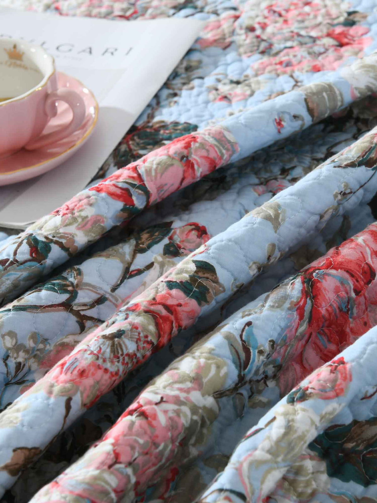 Light Blue Vintage Rose Floral Quilted 3‑Piece Bedding Set