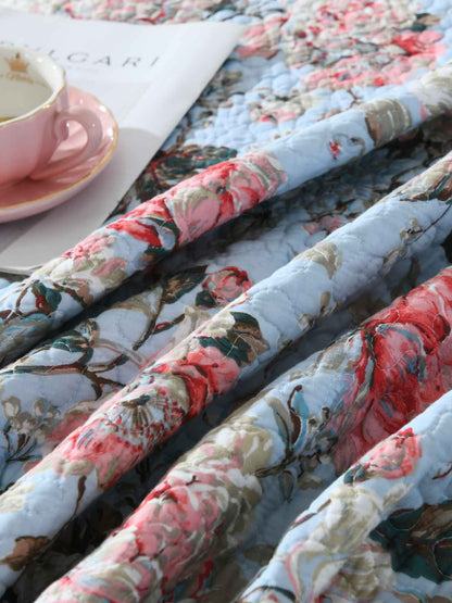 Light Blue Vintage Rose Floral Quilted 3‑Piece Bedding Set