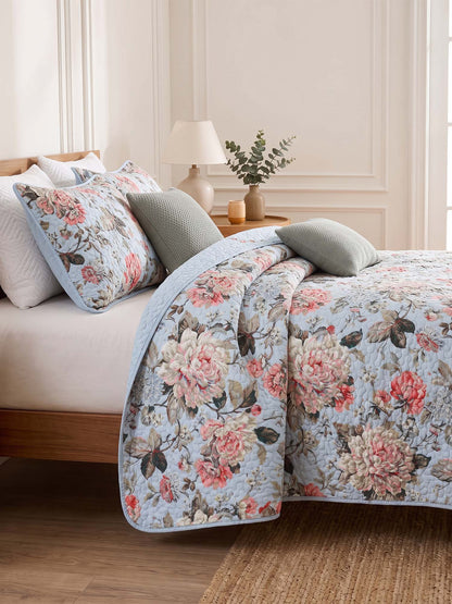 Light Blue Vintage Rose Floral Quilted 3‑Piece Bedding Set