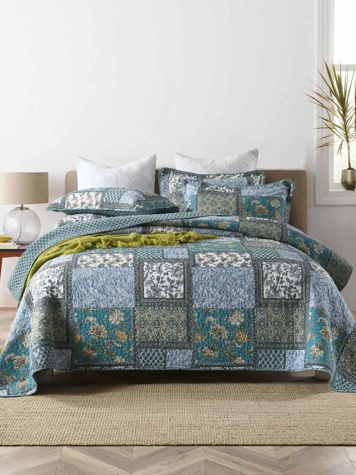 Teal Blue Floral Block Patchwork Quilted 3‑Piece Bedding Set