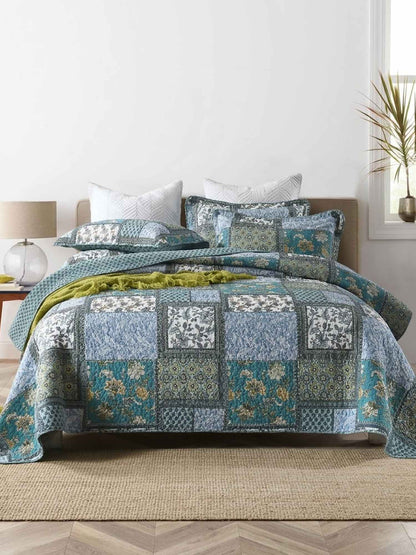 Teal Blue Floral Block Patchwork Quilted 3‑Piece Bedding Set